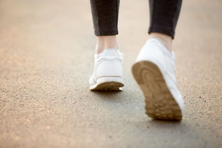 difference between running shoes and walking shoes