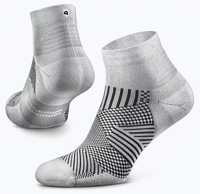 10 Best Crew Socks for Men & Women Reviewed in 2022 WalkJogRun