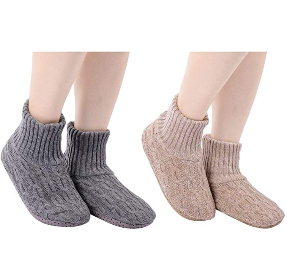 10 Best Cozy Slipper Socks Rated in 2024 | WalkJogRun